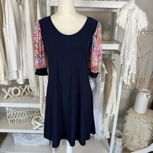 MSK women’s sz. Medium blue slinky material sheer graphic bubble sleeves #4040